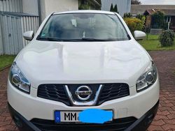 Weiß Gebraucht 2013 Nissan Qashqai +2 SUV | 13.250 €