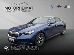Blau Gebraucht 2024 BMW 520 Comfort Edition Limousine | 43.980 € (Superpreis)