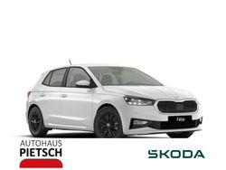 Moonweiß perleffekt Neu 2025 Skoda Fabia Selection Limousine | 19.980 € (Fairer Preis)