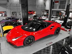 Rot Gebraucht 2016 Ferrari 488 | 212.900 € (Teuer)