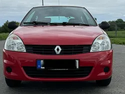 Gebraucht 2011 Renault Clio II Campus Kleinwagen | 2.850 €