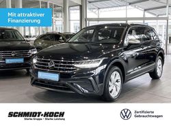 Schwarz Gebraucht 2024 VW Tiguan Allspace Life SUV | 34.990 € (Fairer Preis)