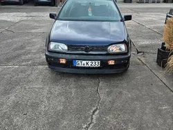 Blau Gebraucht 1995 VW Golf III Edition Kleinwagen | 4.300 €