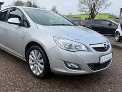Silber Gebraucht 2012 Opel Astra Limousine | 6.990 € (Fairer Preis)