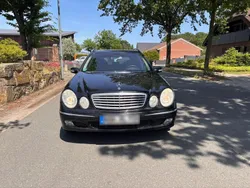 Schwarz Gebraucht 2003 Mercedes E240 Kombi | 2.299 €