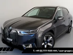 Grau Neu 2024 BMW iX SUV | 95.980 €