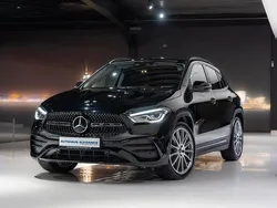 Kosmosschwarz Gebraucht 2020 Mercedes GLA250 AMG line SUV | 33.980 € (Fairer Preis)