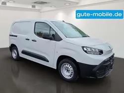 Weiß Neu 2024 Toyota Proace City Van | 19.990 € (Superpreis)