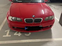 Rot Gebraucht 2002 BMW 320 Cabriolet Cabrio | 4.500 €
