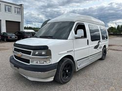 Weiß Gebraucht 2003 Chevrolet Express Van / Kleinbus | 9.500 €