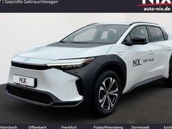 Platinumweiß perleffekt Gebraucht 2024 Toyota bZ4X Team SUV | 36.750 € (Fairer Preis)