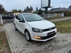 Weiß Gebraucht 2012 VW Polo Style Limousine | 7.570 € (Etwas zu teuer)