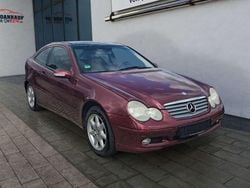 Rot Gebraucht 2003 Mercedes C180 Coupé | 3.980 € (Fairer Preis)