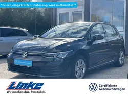 Grau Gebraucht 2020 VW Golf VIII Life Limousine | 16.890 € (Fairer Preis)