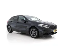 Schwarz Gebraucht 2020 BMW 116 Executive Kleinwagen | 13.444 €