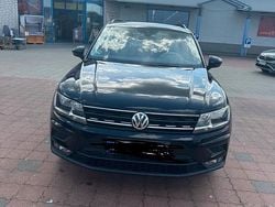 Schwarz Gebraucht 2020 VW Tiguan SUV | 21.000 € (Guter Preis)