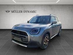 Grün Gebraucht 2025 Mini Countryman SUV | 37.910 € (Guter Preis)
