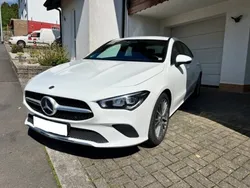 Weiß Gebraucht 2019 Mercedes CLA200 Progressive Coupé | 23.290 € (Guter Preis)