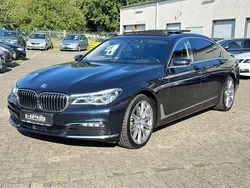 Blau Gebraucht 2018 BMW 750L Executive Limousine | 30.990 € (Superpreis)