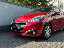 Rot Gebraucht 2018 Peugeot 208 Active Kleinwagen | 7.498 € (Fairer Preis)
