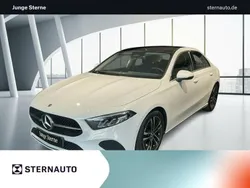 Weiß Gebraucht 2024 Mercedes A180 Progressive Limousine | 28.441 € (Guter Preis)