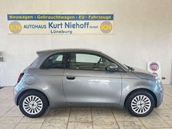 Grau Gebraucht 2022 Fiat 500e Action Limousine | 19.870 € (Teuer)