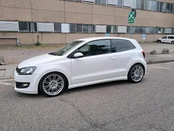 Weiß Gebraucht 2010 VW Polo R-line Kleinwagen | 5.750 € (Etwas zu teuer)