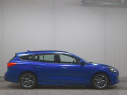 Blau Gebraucht 2020 Ford Focus ST-Line Kombi | 12.980 € (Guter Preis)