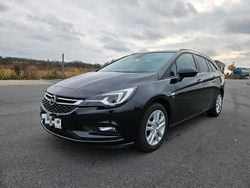 Schwarz Gebraucht 2018 Opel Astra Kombi | 9.850 € (Fairer Preis)