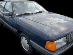 Schwarz Gebraucht 1985 Audi 100 Limousine | 569 €