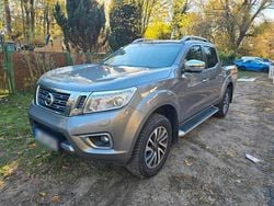 Silber Gebraucht 2016 Nissan Navara Abholung | 17.900 €