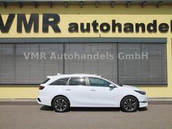 Weiß Neu 2025 Kia Ceed Sportswagon Kombi | 24.890 € (Guter Preis)