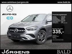 Metalliclack mountaingrau Gebraucht 2024 Mercedes GLA180 Progressive SUV | 35.390 € (Fairer Preis)