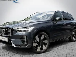 Blau Gebraucht 2025 Volvo XC60 Plus SUV | 57.890 € (Guter Preis)
