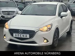 Weiß Gebraucht 2016 Mazda 2 Exclusive-Line Kleinwagen | 10.999 € (Guter Preis)