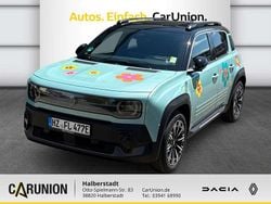 Hautsdefrancegrün, black pearlschwarz metallic Gebraucht 2025 Renault 4 E-Tech Iconic SUV | 38.850 € (Teuer)