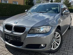 Grau Gebraucht 2012 BMW 320 Sport Line Kombi | 9.990 € (Guter Preis)