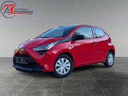 Vulcanorot Gebraucht 2021 Toyota Aygo Kleinwagen | 10.490 € (Fairer Preis)