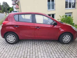 Rot Gebraucht 2009 Hyundai i20 Classic Limousine | 2.850 € (Teuer)