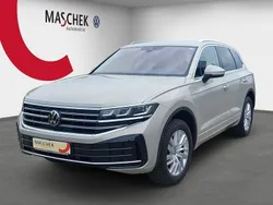 Sechura beige Gebraucht 2024 VW Touareg Elegance SUV | 53.740 € (Superpreis)