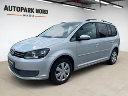 Silber Gebraucht 2012 VW Touran Comfortline Van / Kleinbus | 5.499 € (Fairer Preis)