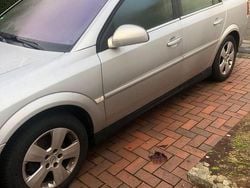 Silber Gebraucht 2005 Opel Vectra Cosmo Limousine | 800 € (Superpreis)