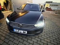 Deep black Gebraucht 2020 VW Passat Business Kombi | 16.890 € (Guter Preis)