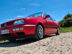 Rot Gebraucht 1995 VW Golf Cabriolet Cabrio | 3.899 €