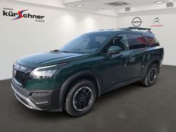Grün Gebraucht 2024 Nissan Pathfinder SUV | 52.500 €