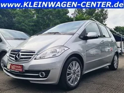 Silber Gebraucht 2009 Mercedes A180 Elegance Van / Kleinbus | 8.985 € (Teuer)