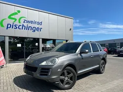 Grau Gebraucht 2009 Porsche Cayenne SUV | 13.490 € (Fairer Preis)