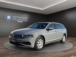 Mondsteingrau Gebraucht 2023 VW Passat Conceptline Kombi | 20.950 € (Superpreis)