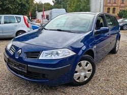 Blau Gebraucht 2007 Renault Mégane GrandTour Kombi | 1.999 € (Fairer Preis)