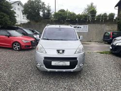 Silber Gebraucht 2011 Peugeot Partner Tepee Premium Van / Kleinbus | 7.499 € (Etwas zu teuer)